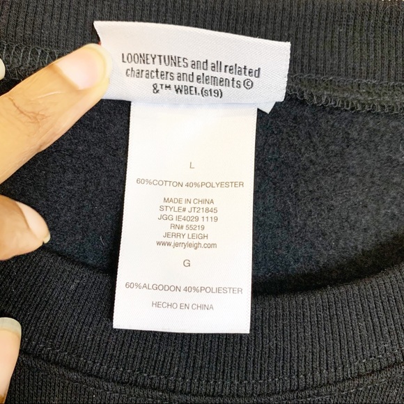 Looney Tunes - Black Cropped Pullover - Size Large - Picture 2 of 3